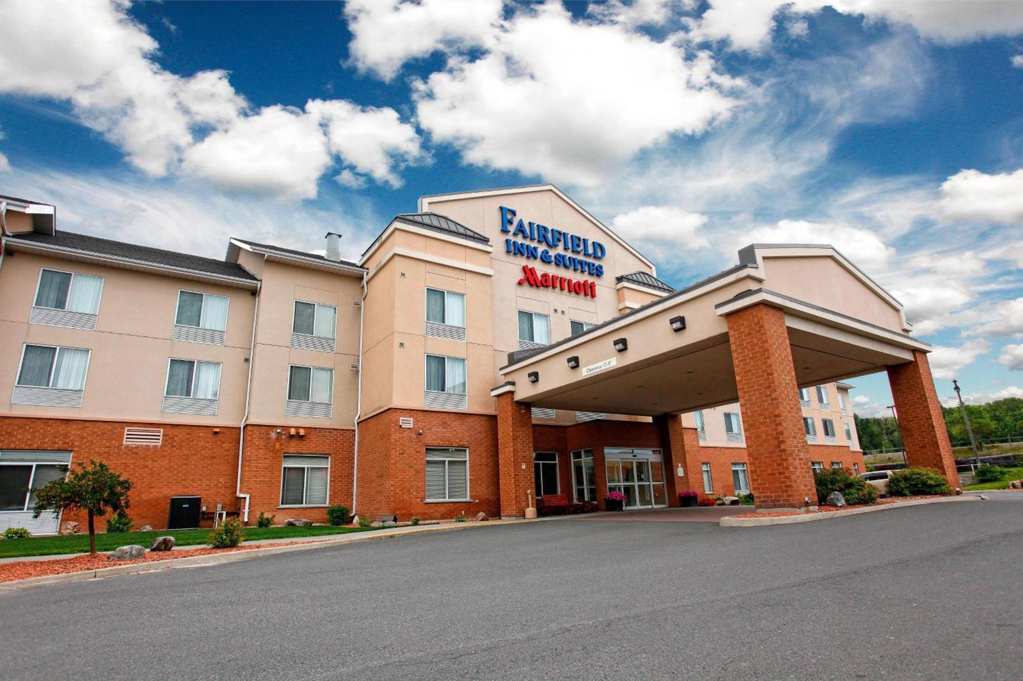 Marriott Fairfield Sudbury Hotell Exteriör bild