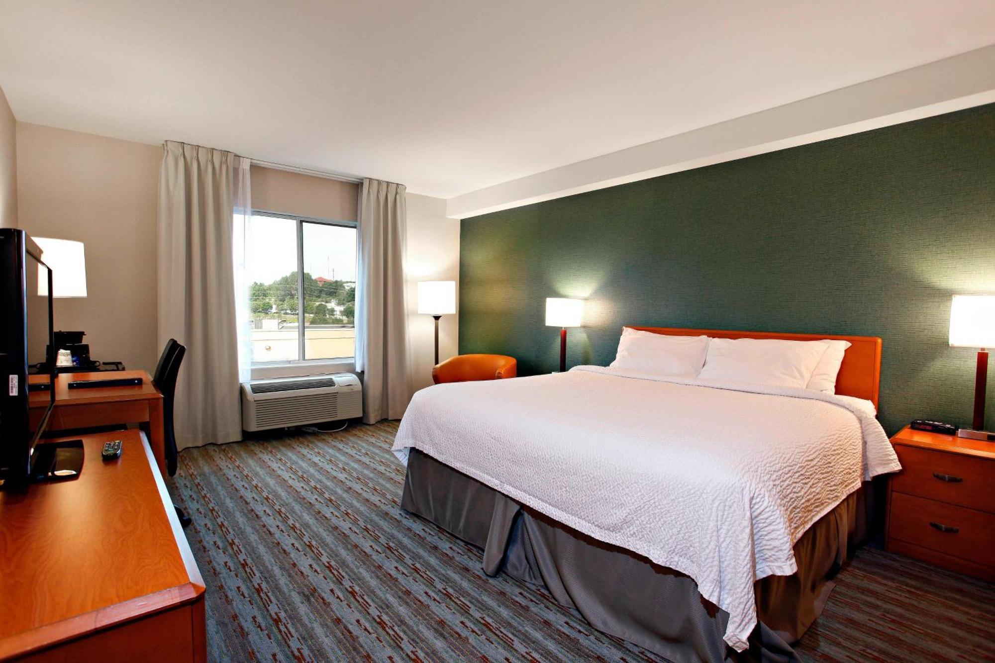 Marriott Fairfield Sudbury Hotell Exteriör bild